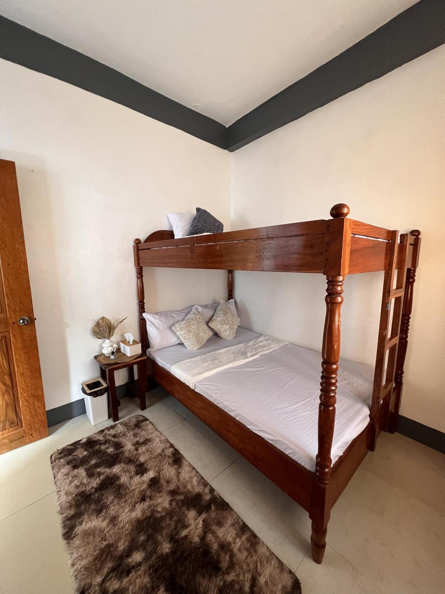 Eighty8 Tourist Inn Coron Luaran gambar