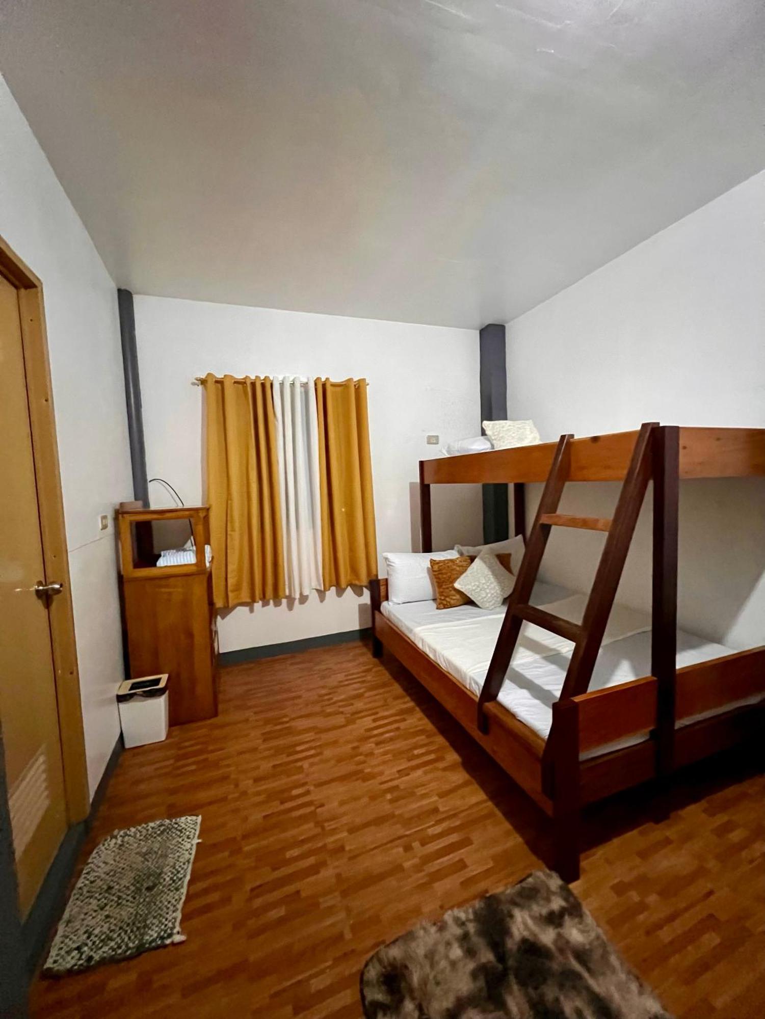 Eighty8 Tourist Inn Coron Luaran gambar